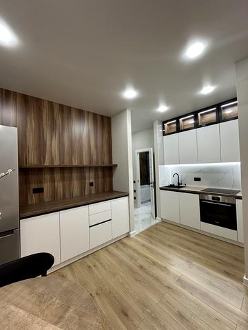 Перлинна вул., 6