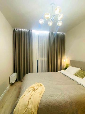 Європейського Союзу просп. (Правди), 41-А