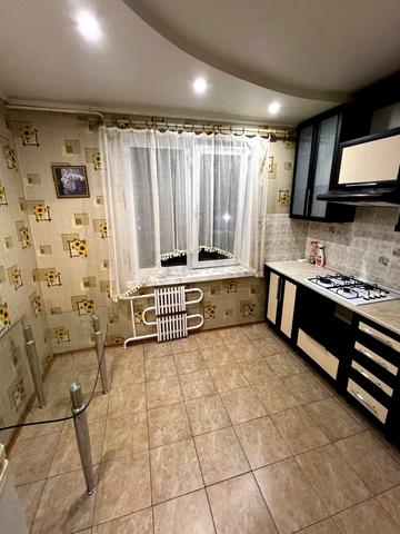 Миколи Ващука вул. (Квятека), 8