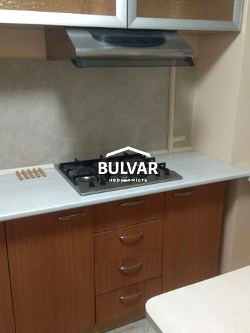 Аерокосмічний просп. (Гагаріна), 72