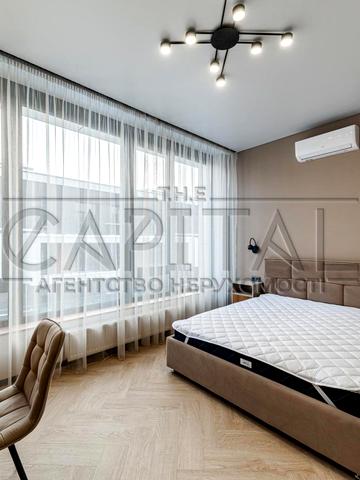 Ґарета Джонса вул. (Сімї Хохлових), 12-А