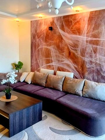 Валерія Лобановського просп. (Червонозоряний), 4-В