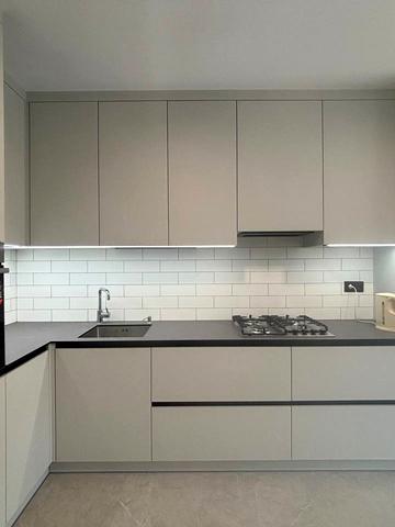 Юліана Пелеша вул., 3