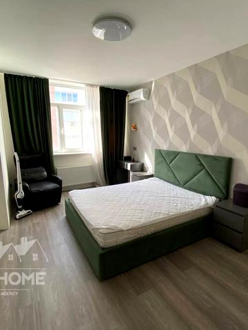 Симона Петлюри вул. (Черняховського), 21-Б