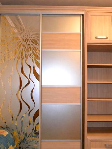 Ахсарова вул., 15