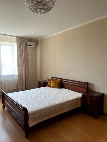 Голосіївська вул., 13-Б