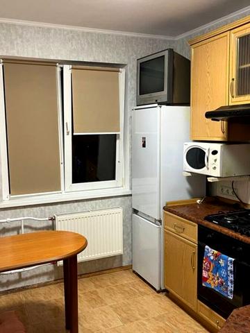 Лесі Українки бульв., 18-А