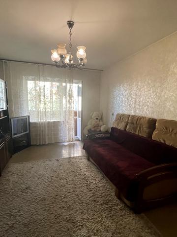 Леоніда Бикова бульв., 10