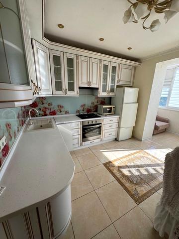 Зарічанська вул., 9