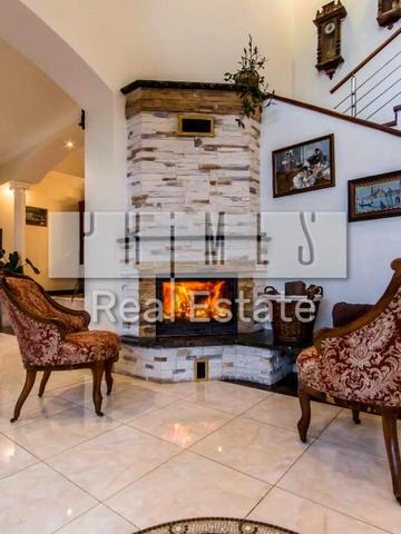 Локомотивна вул., 28А