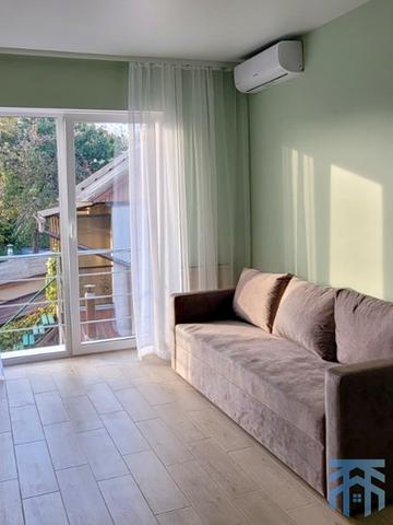 Осіння вул., 71