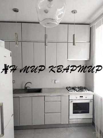 Соборності вул. (Жовтнева), 27