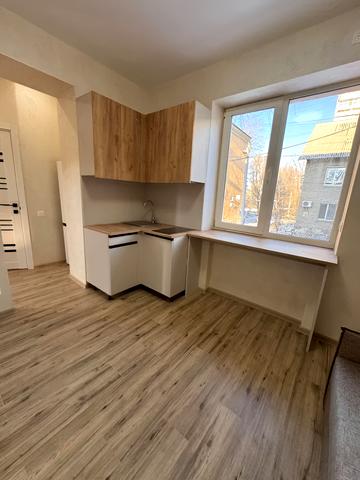 Олекси Повстенка вул. (Дунаєвського), 32