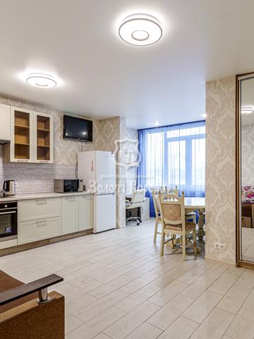 Володимира Брожка вул. (Кіровоградська), 70