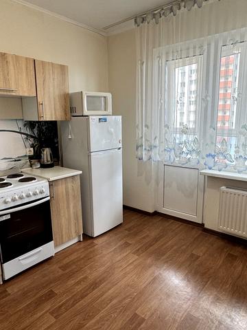 Софії Русової вул., 7