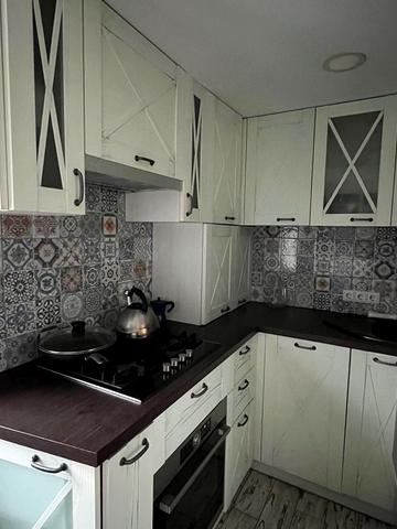 Фізкультурний пров., 102