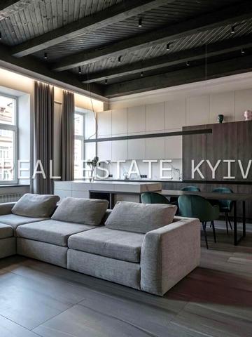 Саксаганського вул., 31/27