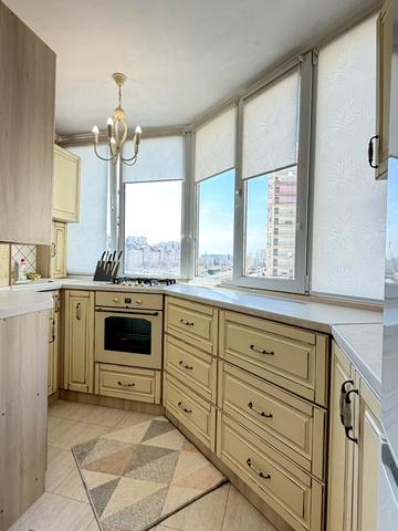 Боголюбова вул., 16