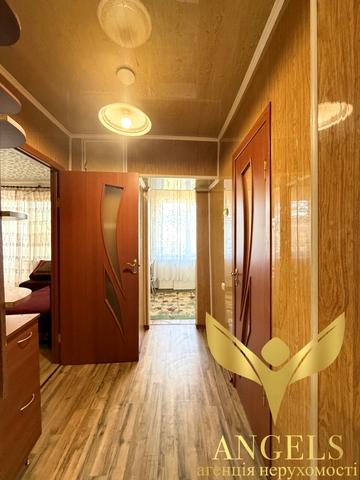 Університетський просп., 23 к2