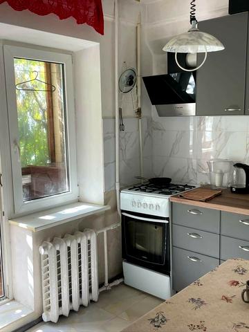 Володимира Івасюка просп. (Героїв Сталінграду), 11-А