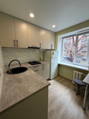 Нестора Городовенка пров. (Чайковського), 3