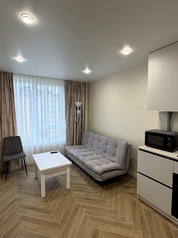 Зелена вул., (Будинок)