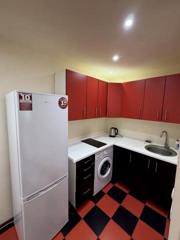 Івана Франка пров., 49