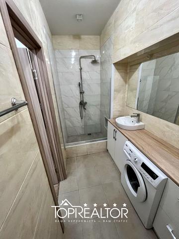 Героїв Харкова просп. (Московський), 118