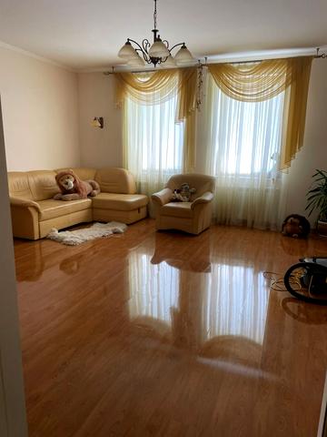 Гетьмана Мазепи вул., 87а