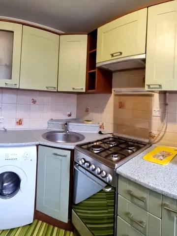 Костя Левицького вул. (), 98