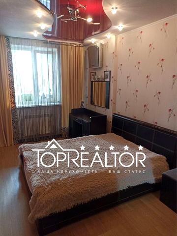 Соборності України вул., 208а