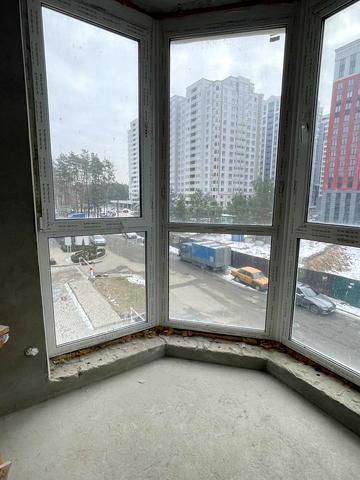 Університетська вул., 1-В