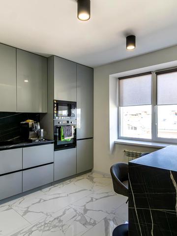 Тролейбусна вул., 30