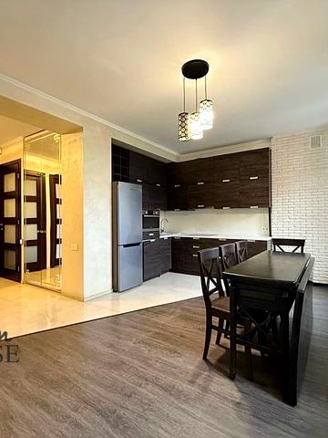 Дружби просп., 25