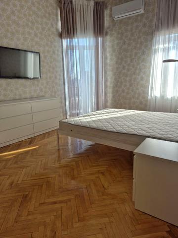 Інститутська вул., 27/6