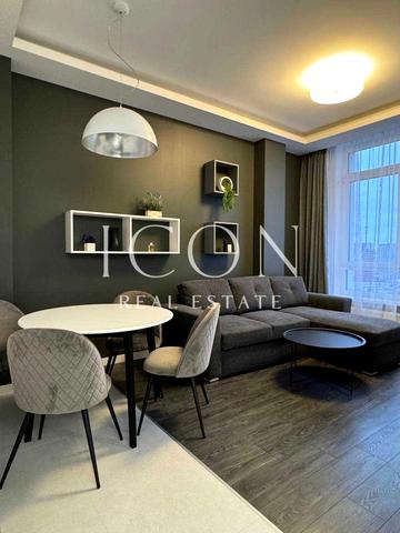 Жилянська вул., 68