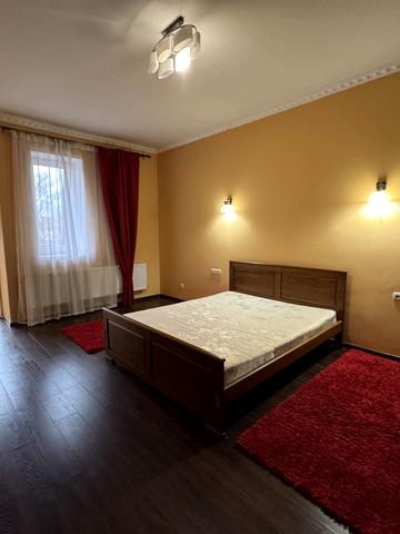 Валова вул., 29