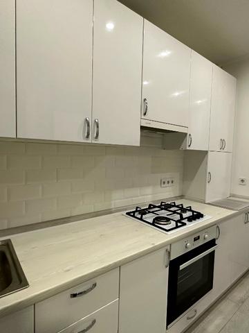 Оптимістична вул., 1