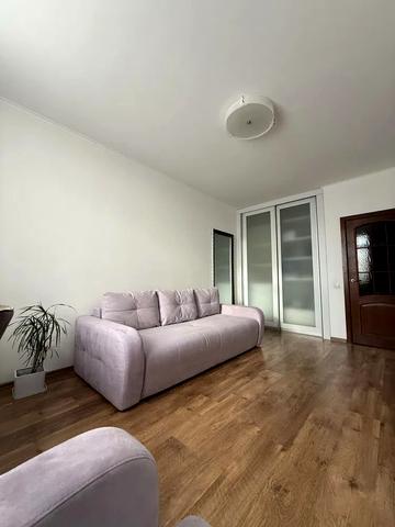 Любомира Гузара просп. (Космонавта Комарова), 46-В