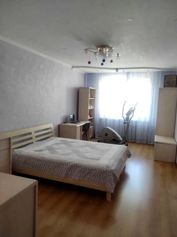 Миколи Голего вул. (Лебедєва-Кумача), 5