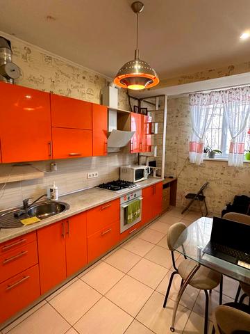 Рильського вул., 7-Г