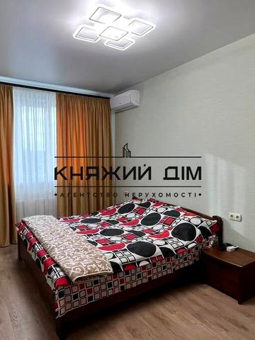 Архітектора Вербицького вул., 1-В