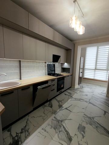 Двірська вул., 20/1