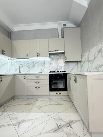 Приозерна вул.