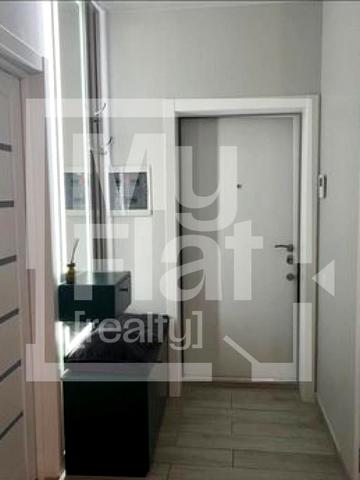 Сирецька вул., 32