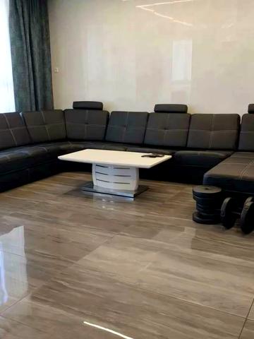 Миколи Гулака вул., 4