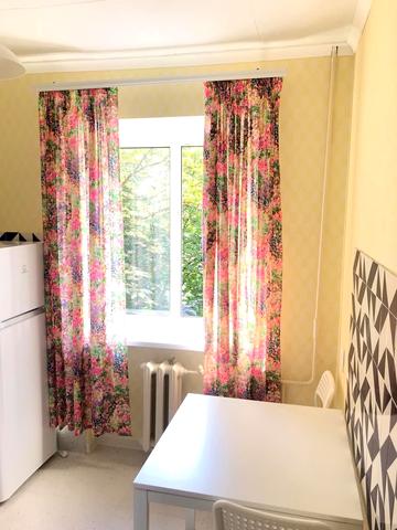 Олени Теліги вул., 35