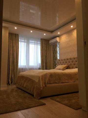 Володимира Івасюка просп. (Героїв Сталінграду), 13-А