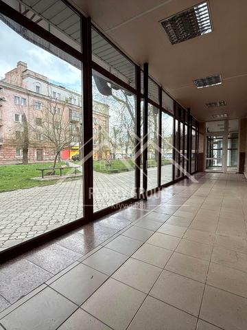 Соборності вул. (Косіора), 12