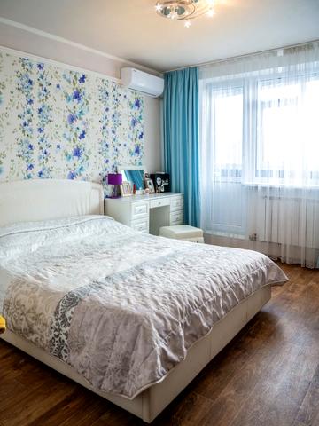 Велика Кільцева вул., 136